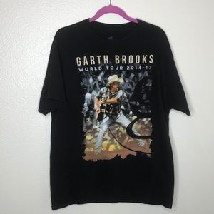 Garth Brook 2014-2017 Graphic Short Sleeve Tour Tee w/ Cities